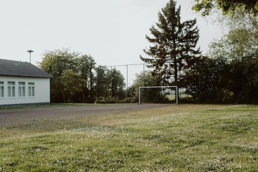 Modernisiertes Fachwerkhaus In Rheinbach Bei Bonn Villa ภายนอก รูปภาพ